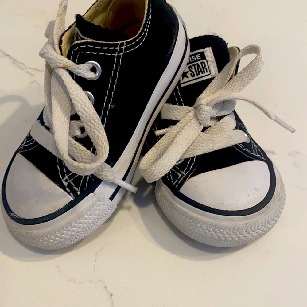 Black Converse